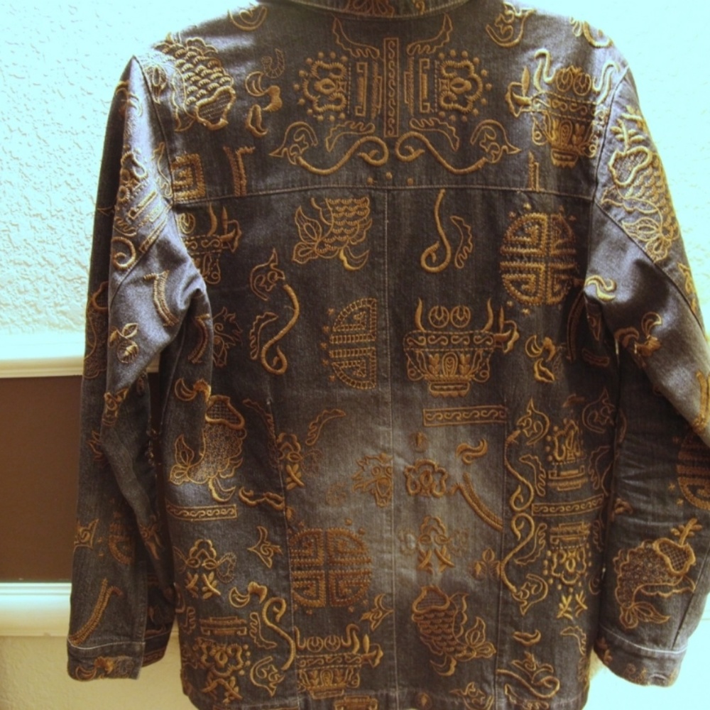 unique jacket - Picture 2 of 2